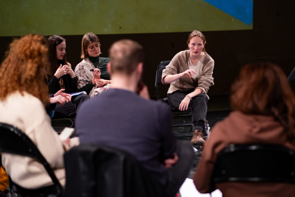 Gesellschaftliche Dialogfähigkeit in Nach-Krisen-Zeiten